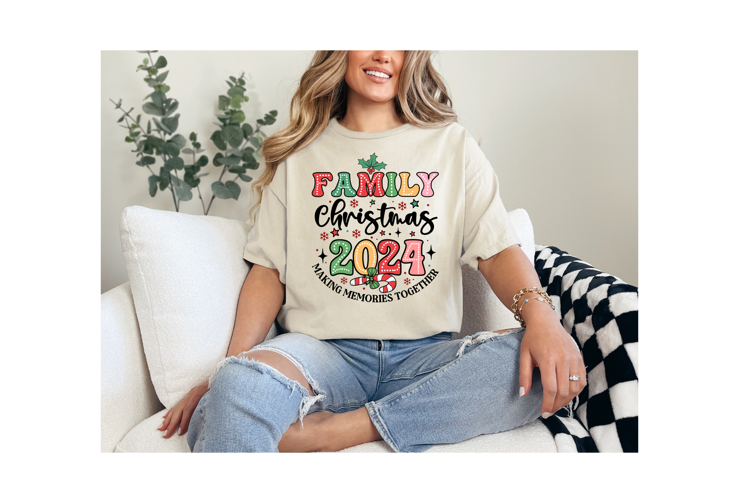 Unisex 2024 Family Christmas Tee