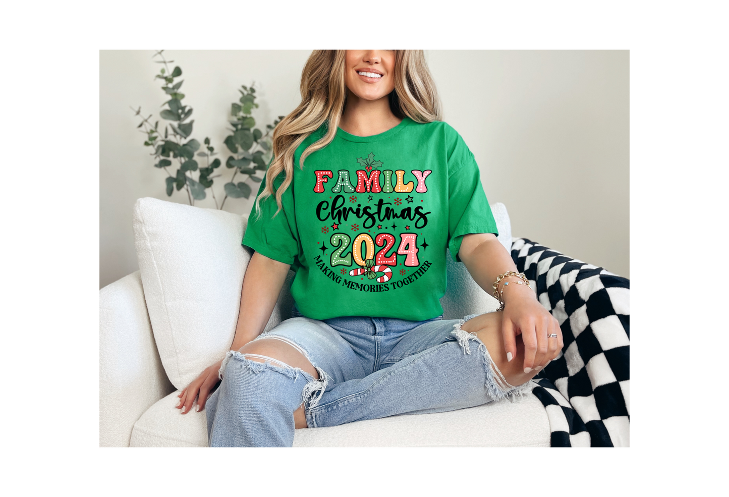 Unisex 2024 Family Christmas Tee